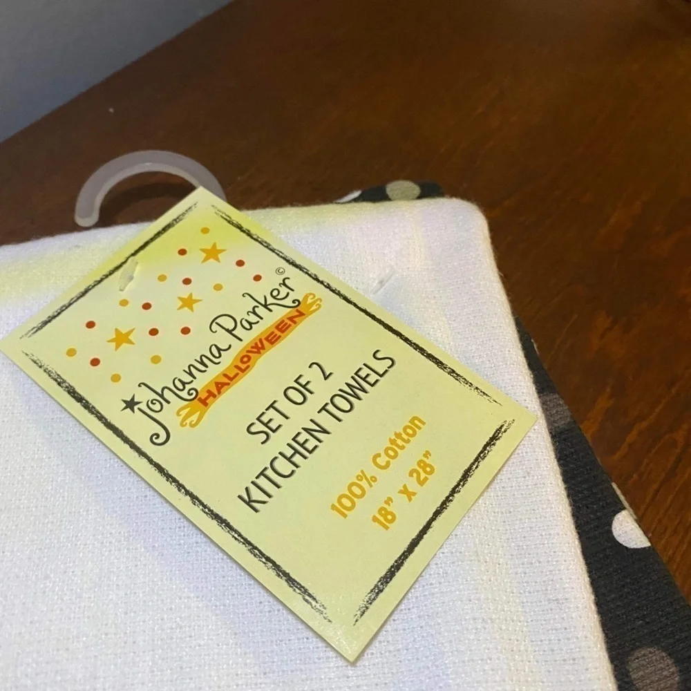 JOHANNA PARKER RETRO HALLOWEEN SKELETON KITCHEN TOWELS